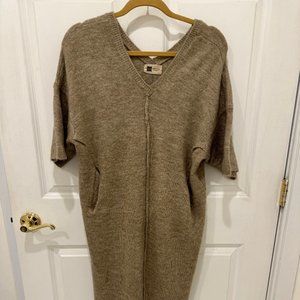 Look by M New York Size Small, Tan Sweater dress/tunic